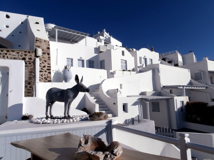 Mill House Studios and Suites Santorini hip trendy hotel