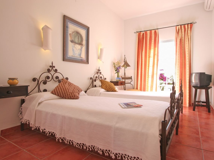 Madreselva Hotel Caños de Meca cadiz