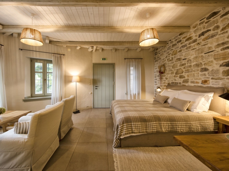 Amanita Tradiotnal hotel Greec best sea side hotels secretplaces boutique