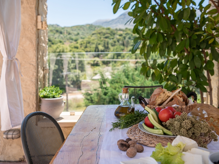 Verekinthos Villas best boutique house to rent in gerolakos Chania- Krete