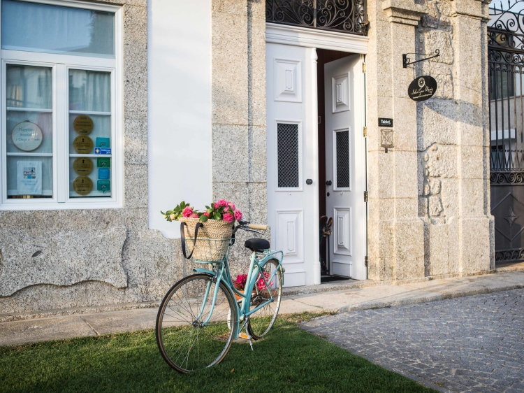 Hotel solar egas moniz north Portugal B&B
