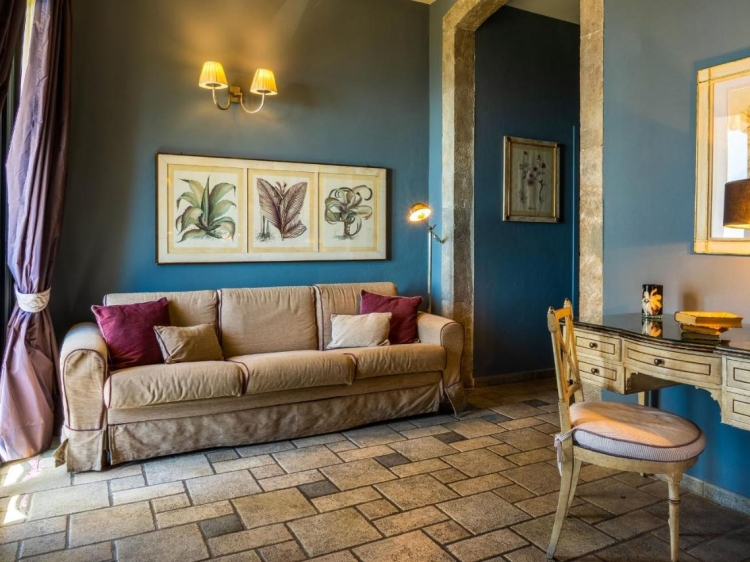 luxury hotel Villa Carlotta sicily