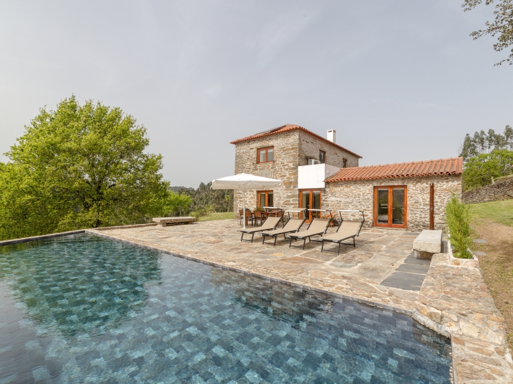 Villa Maria Adelina
