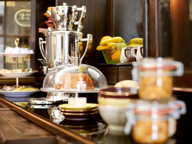 Saint Shermin charming and beautiful hotel in the center of Viena with aparments