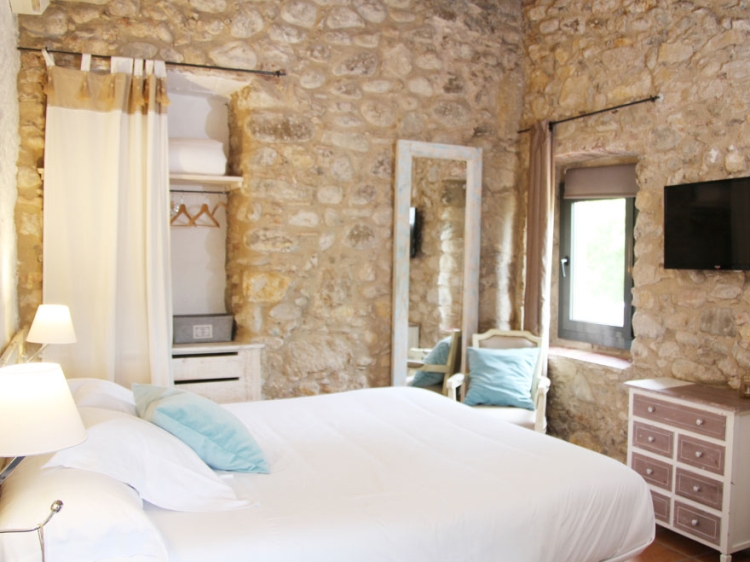 Room at Mas Carreras 1846 hotel romantic Costa Brava