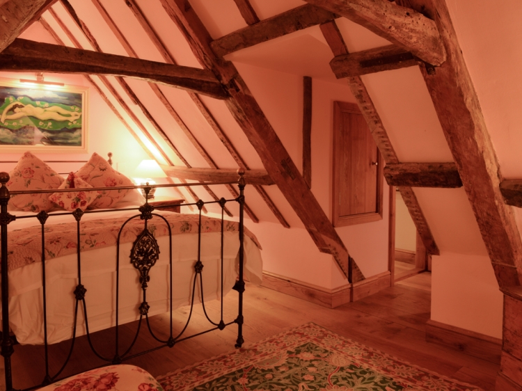 Seth room: a gorgeous room for short lovers