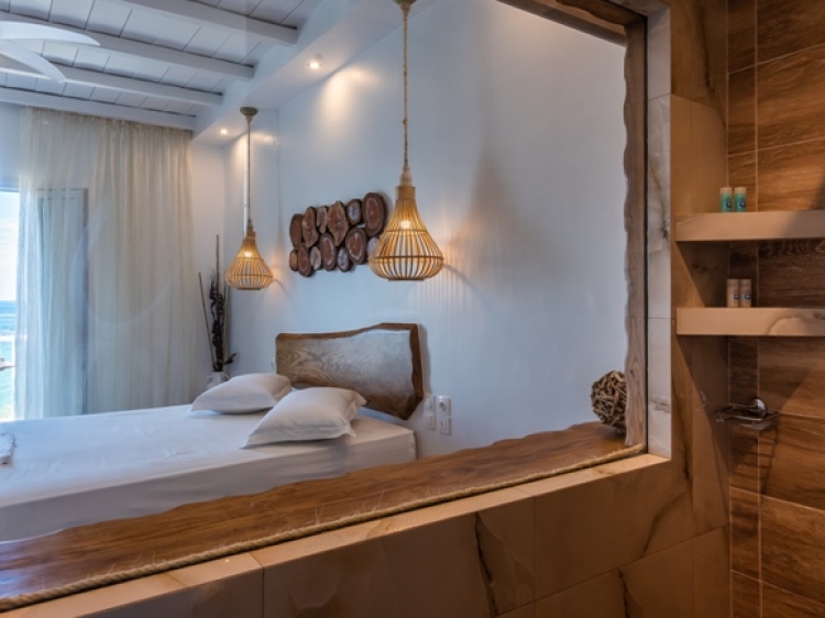 Aphrodite Deluxe Room 