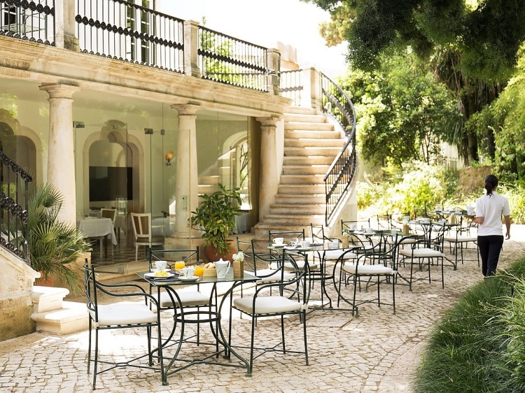 Quinta das Lágrimas best boutique luxury hotel in Coimbra