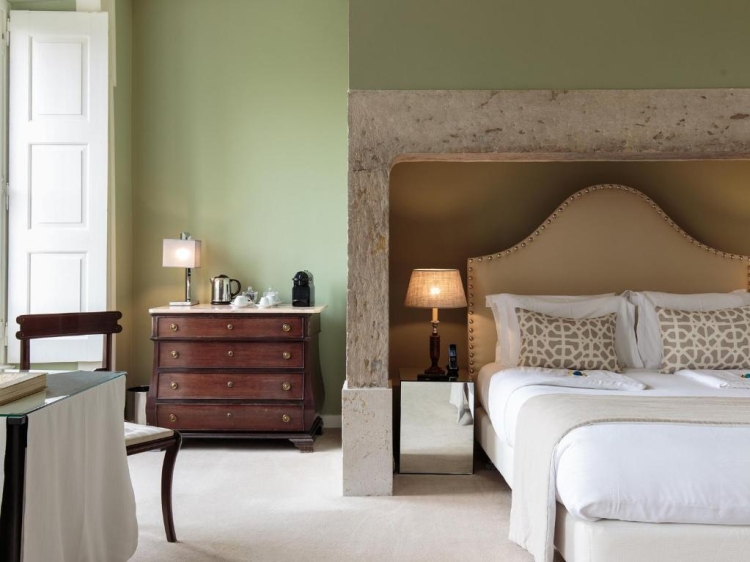 best romantic hotel in lisbon dear Palace secretplaces