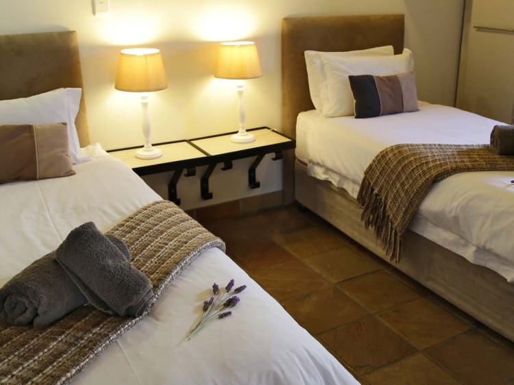 La baleine Apartments paternoster hotel best by the sea