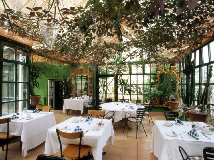 The Quay Hotel great for kids romantic historic building simple pleasures gorgeous scenery enchanting views fun and sports authentic surroundings