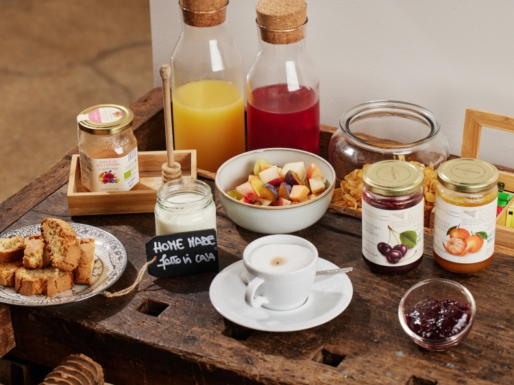 bouitique hotel with homemade breakfast, secretplaces italy 