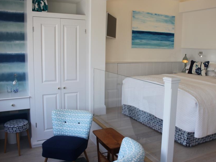 Trevose Harbor House Room