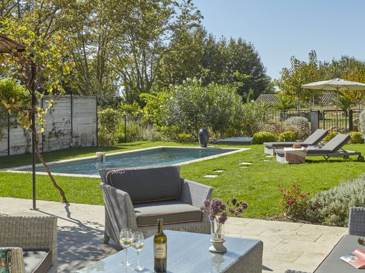 chateau les carrasses quarante private pool