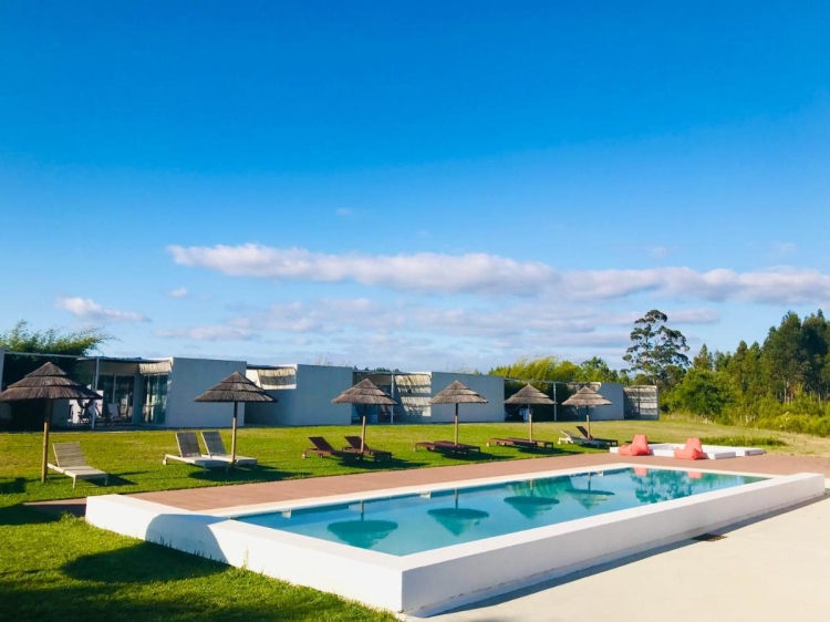 Pe no Monte best rural hotel apartments in zambujeiro do mar sao teutonio