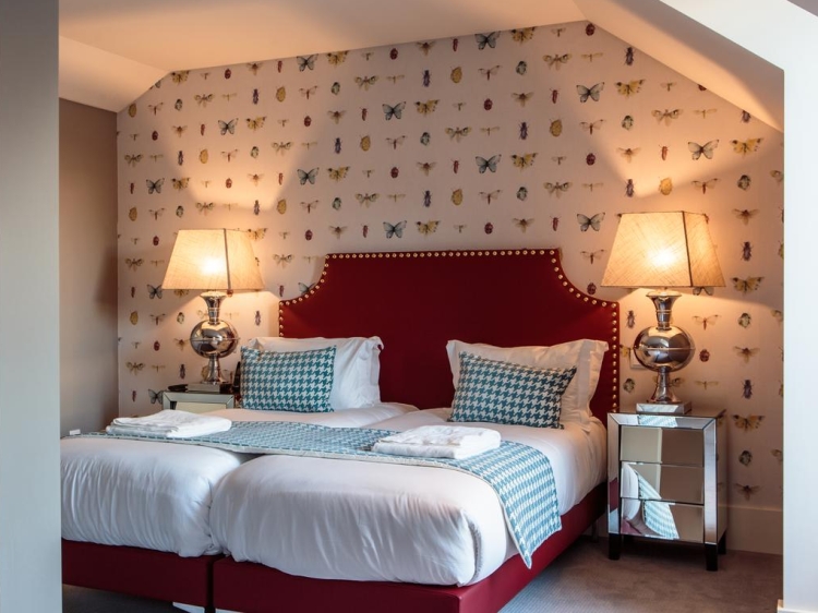 dear lisbon gallery house lisbon city break design