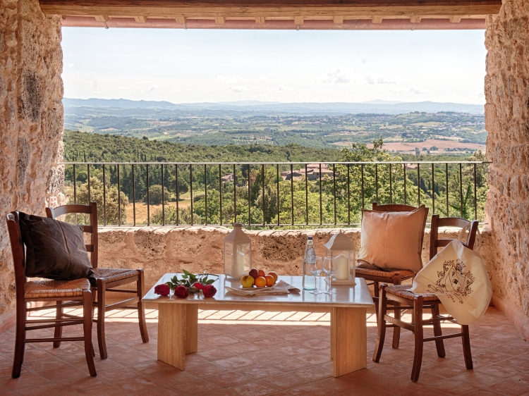 Relais la Costa Monteriggioni Siena romantic adults-only hotel