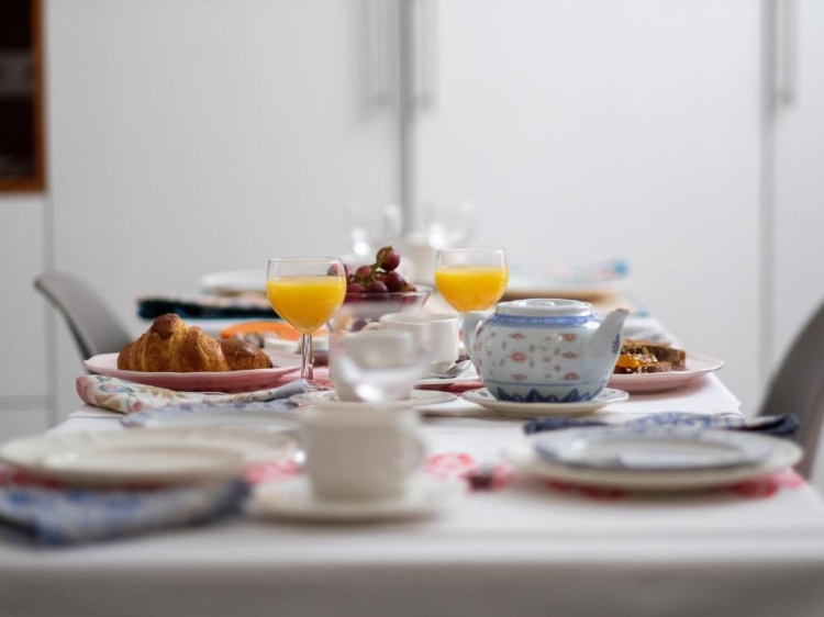 Hostal Casa Limón hotel b&b San Luca de Barrameda