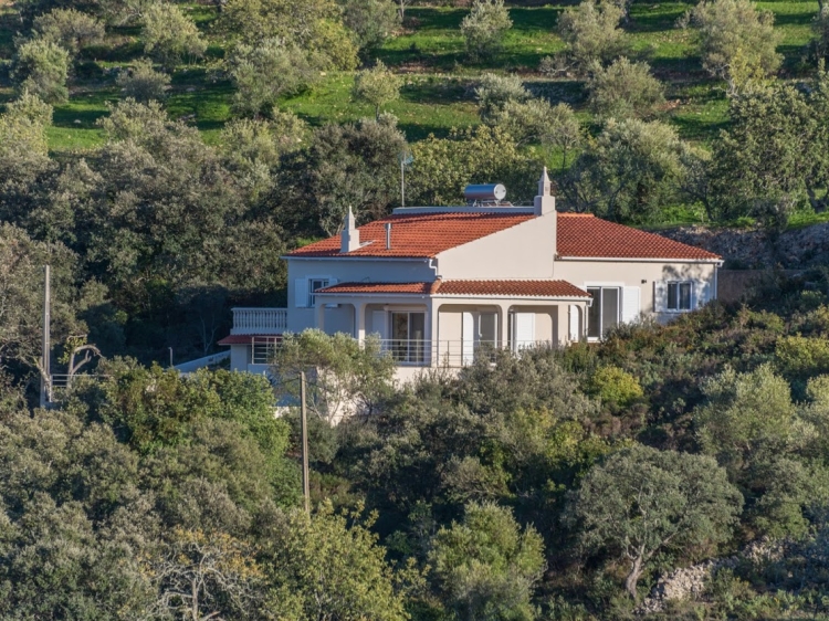 Holiday home in nature park and great view