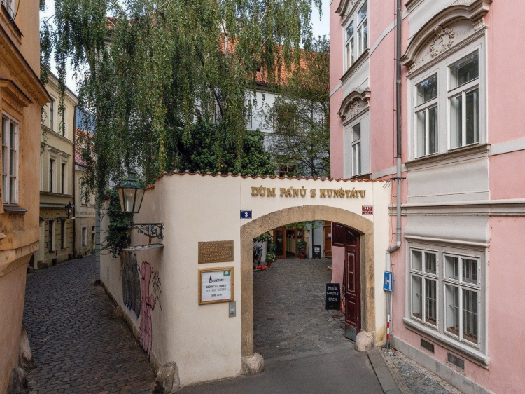3 Epoques Boutique Apartment Hotel Prague