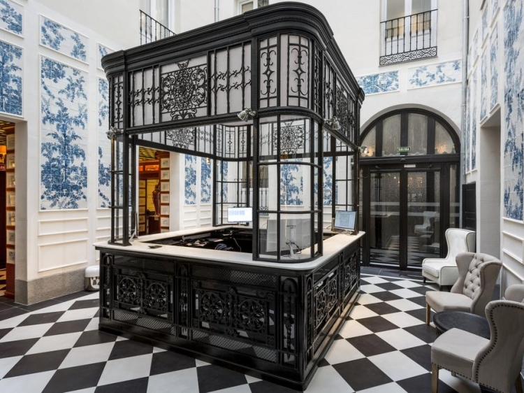 Only YOU Boutique Hotel puerta de alcala hotel madrid hip design boutique