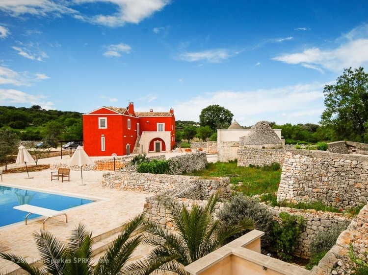 Masseria Cupina Holiday Villa in Puglia Italy