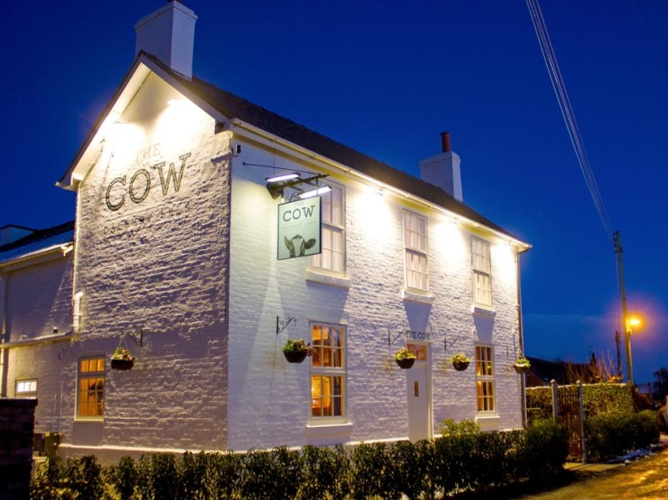 The Cow Dalbury Best Boutique Hotels Cotwolds England
