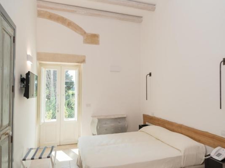 Masseria Mongio Dell`Elefante Hotel in Otranto Italy