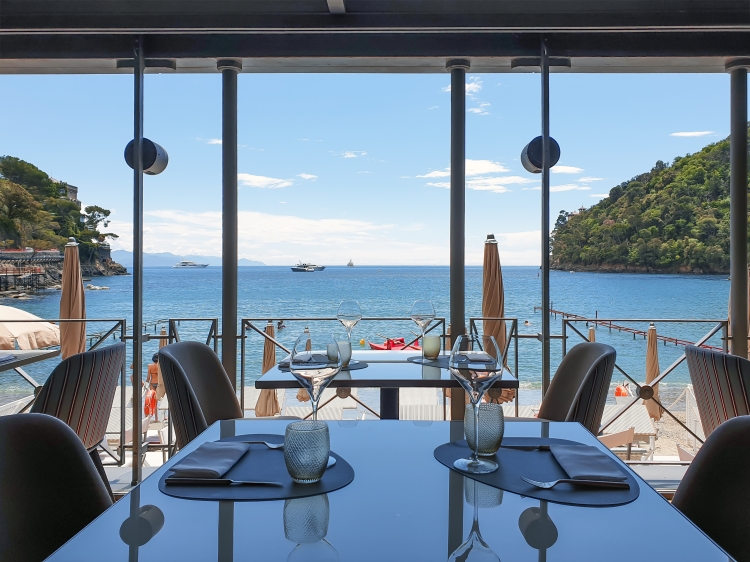 Eight Hotel Paraggi