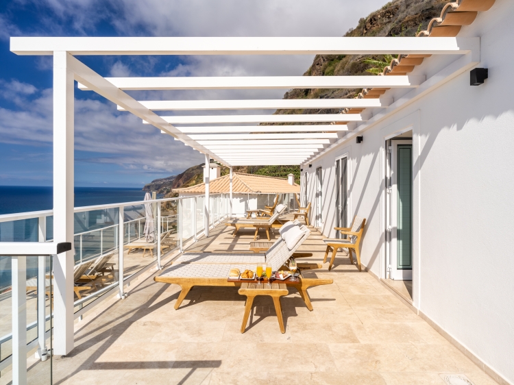 Escarpa - The Madeira Hideaway luxury apartments and rooms sea front