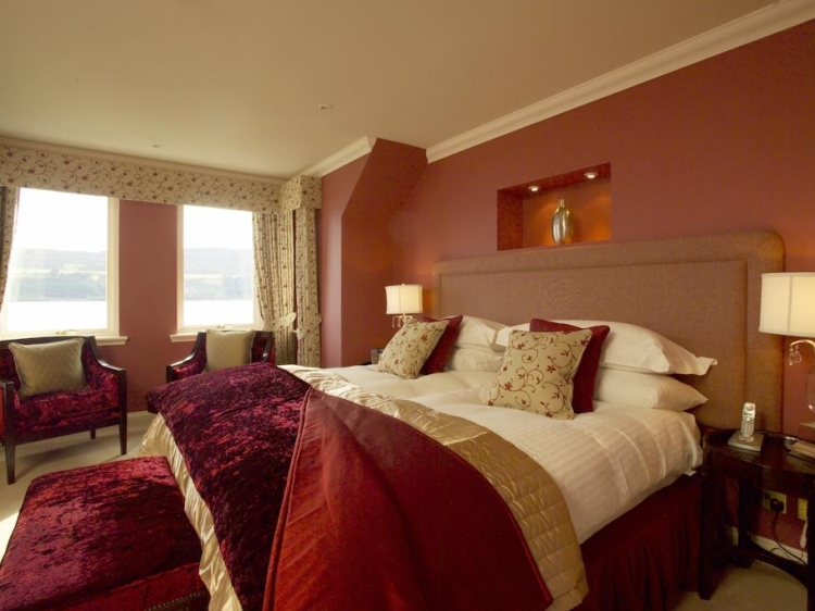 Loch Ness Lodge