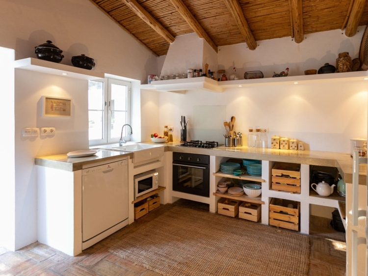 Stay at Quinta Kat Quinta do Gato Santa Catarina Algarve Portugal hotel lodging boutique best cheap luxury unique trendy cool small