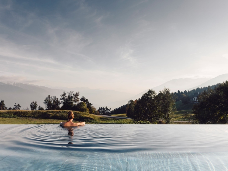 Pool Hotel Milla Montis Hotel Milla Montis  best sky italy Meransen