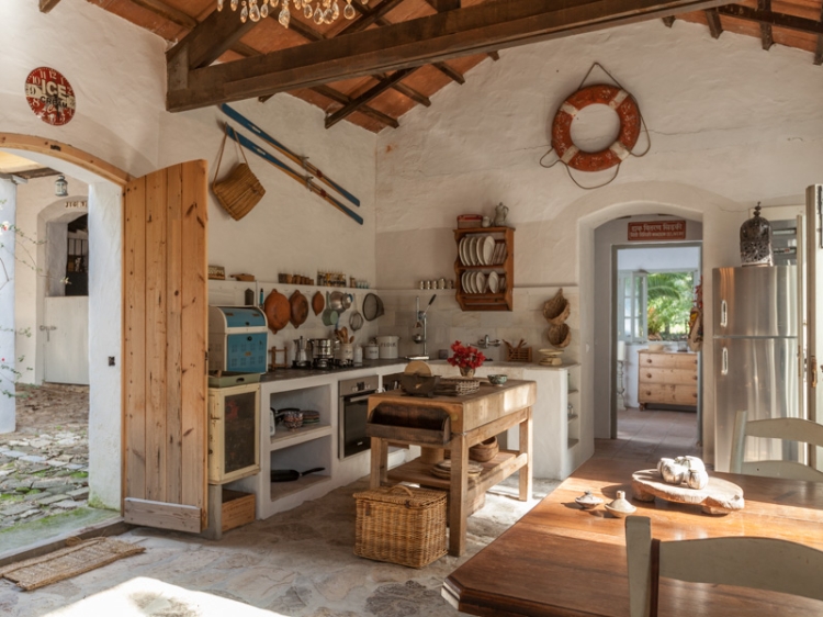 El Aguilon Tarifa's best beaches Bolonia and Valdevaqueros boutqieu hotel cottages secretplaces spain