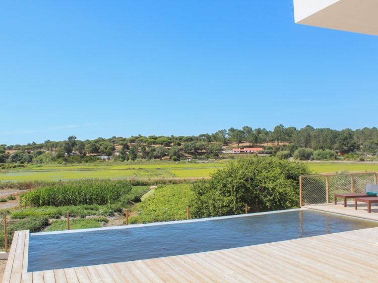 Casa Alfazema swimming Pool in Comporta Carvalhal for rent self-caterting