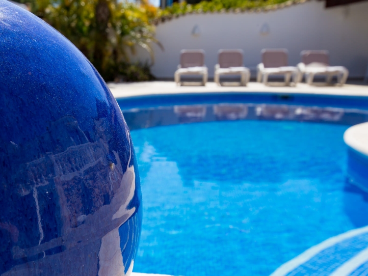 swimming pool zalig spanje
