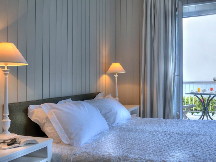 Grand Hotel Des Bains Locquirec france