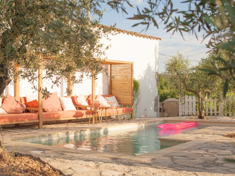 Floating in lush Spanish holiday setting