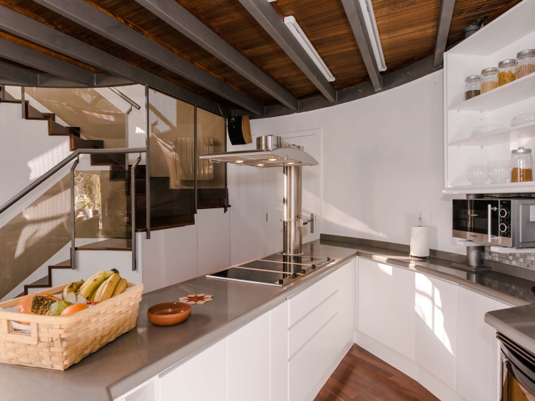 Fully equippted American style kitchen
