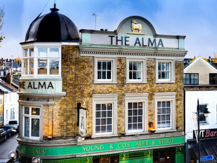 The Alma Hotel in London pub and b&b 