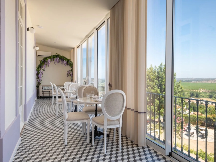 Lilases Boutique House & Garden best charming adults only boutique hotel in Mora Portugal