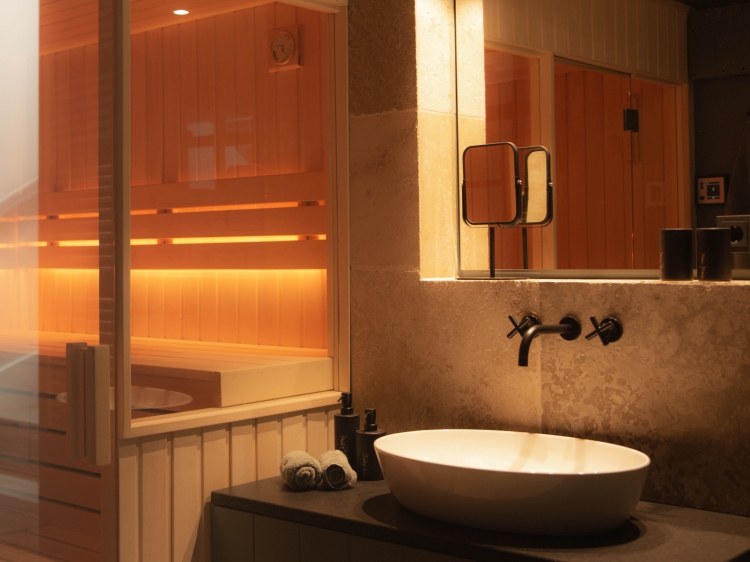 Sauna and wellness Bathroom 