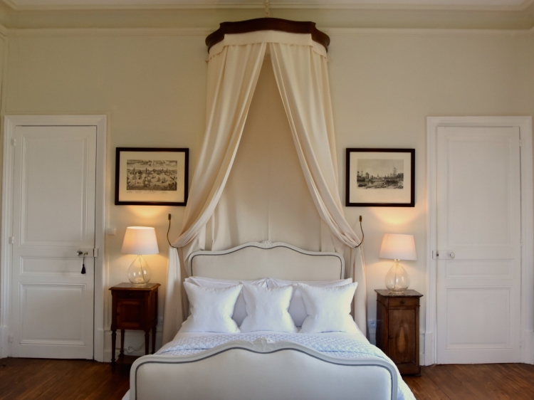 Manoir de Plaisance best charming hotel in Benon Plaisance