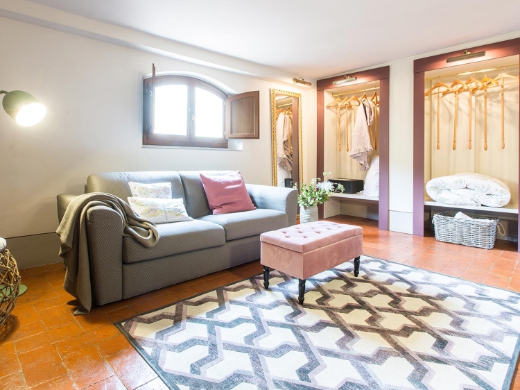 Canto Degli Scali smalll and charming b&b and apartments in the center of Florence
