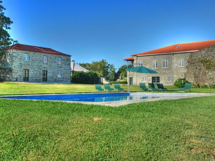 Quinta de Luou, Portugal, Vinho Verde, Secretplaces, Rural, Pool, Countryside