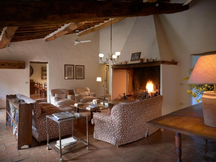 Borgo Lucignanello Bandini best charming apartment to rent in tuscany