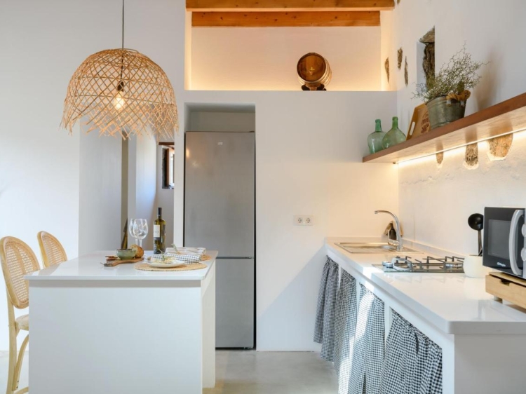 Modern kitchen in ecological holiday homes in Finca de la Geria in Lanzarote