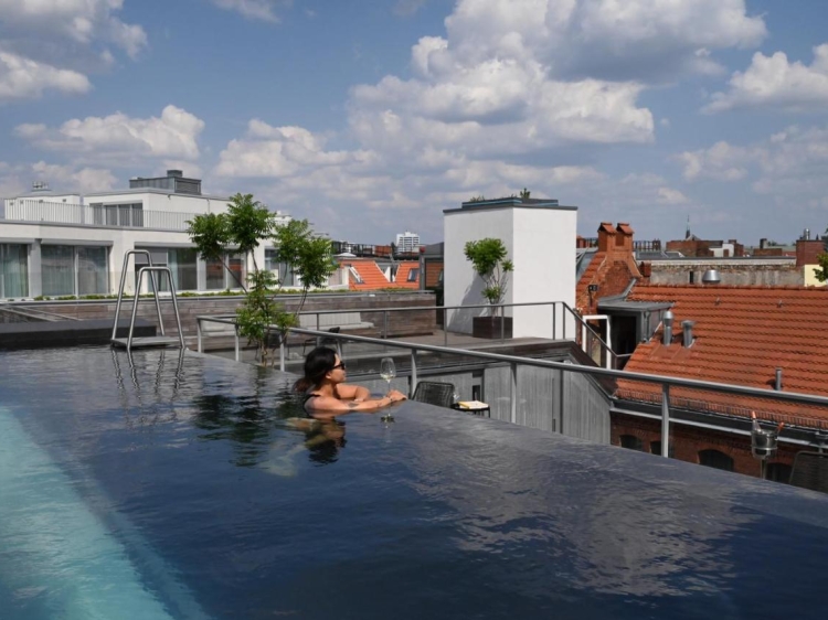 Wilmina boutique hotel Berlin swimming pool