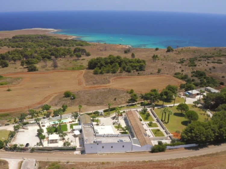 Masseria dei Monaci rural hotel near the sea with swimming pool in Puglia Otranto