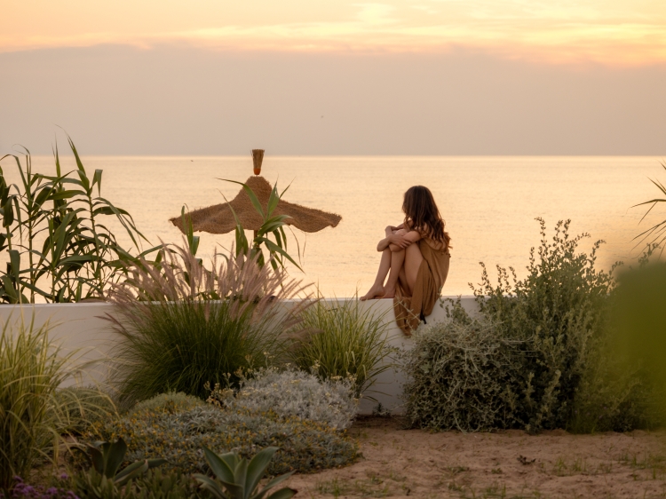 Garden Calitro Mare Puglia 'Secret Places' apartment front of the sea with private beach